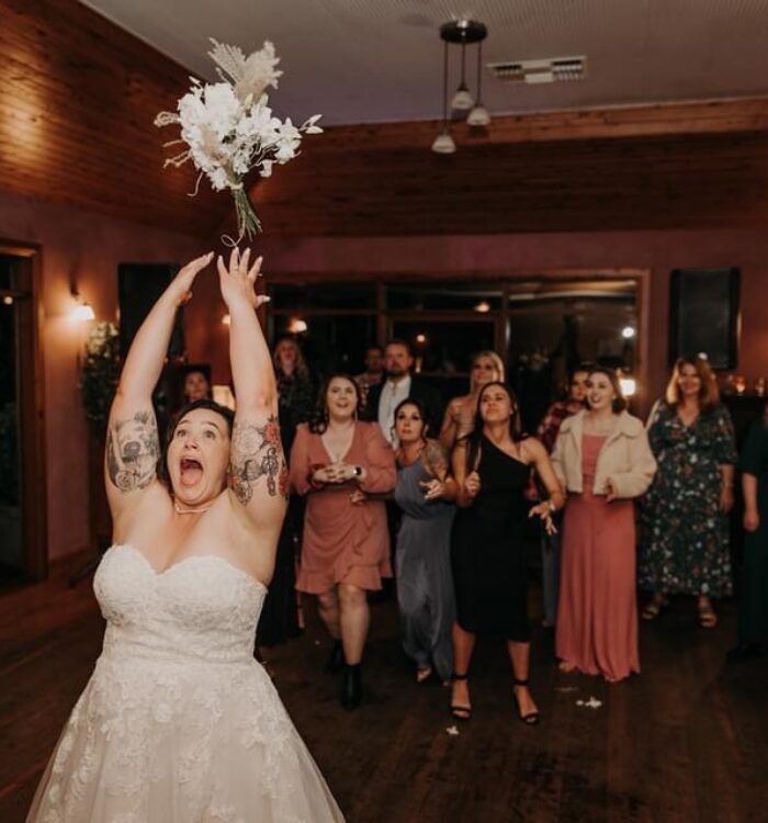 The Pros and Cons of Having a Bouquet and Garter Toss