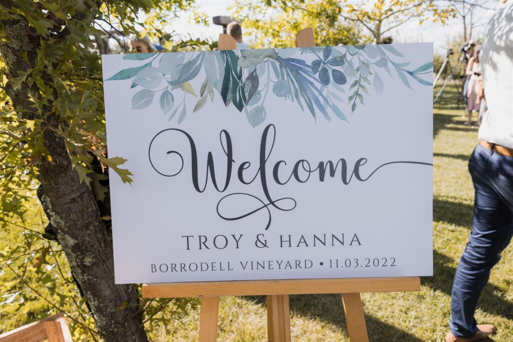 Hanna and Troys wedding at Borrodell Vineyard