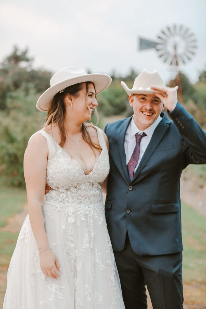 Raquel & Corey, Photographer: Sugarloaf Studio