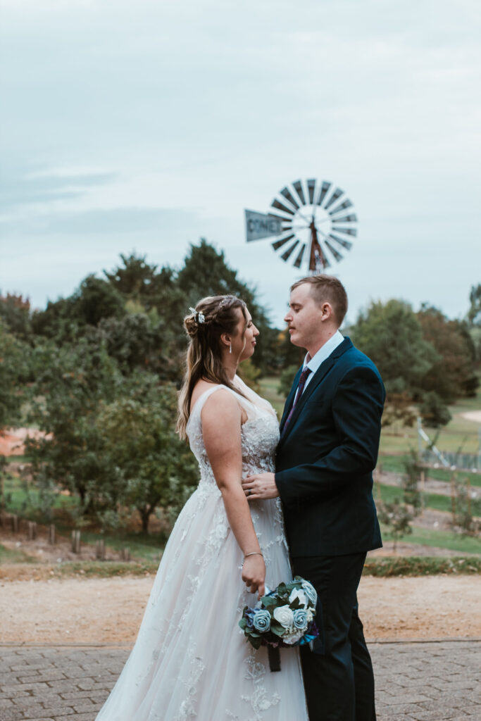 Raquel & Corey, Photographer: Sugarloaf Studio